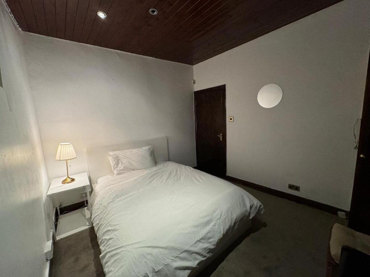 London Stockwell Station Apartment Номер фото